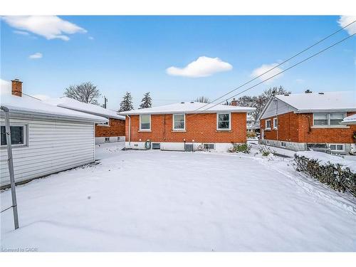 84 Blanmora Drive, Hamilton, ON - Outdoor