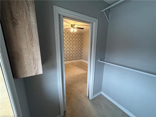 77 Ottawa Street S, Hamilton, ON - Indoor Photo Showing Other Room