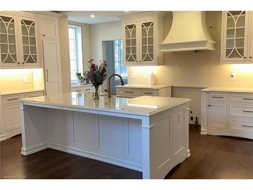 417 Broad Street W, Dunnville, ON - Indoor Photo Showing Kitchen With Upgraded Kitchen