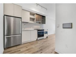 628-395 Dundas Street W Oakville, ON L6M 5R8