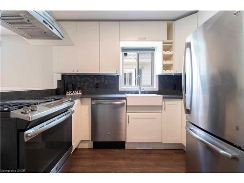 10 Manning Street, St. Catharines, ON - Indoor Photo Showing Kitchen With Stainless Steel Kitchen