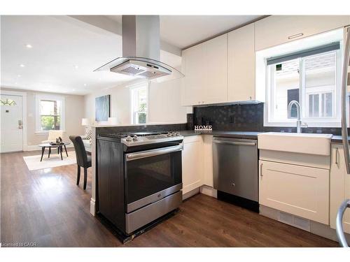 10 Manning Street, St. Catharines, ON - Indoor Photo Showing Kitchen With Stainless Steel Kitchen With Upgraded Kitchen