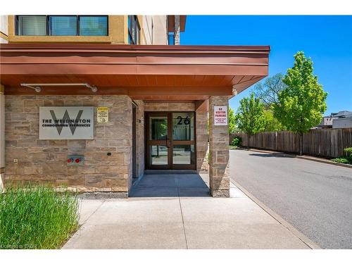 102-26 Wellington Street, St. Catharines, ON - Outdoor