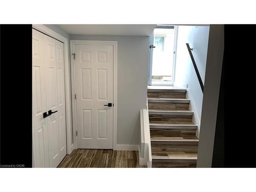 2-44 Lucerne Drive, Kitchener, ON - Indoor Photo Showing Other Room