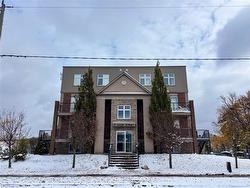 3-91 Dixon Street  Kitchener, ON N2G 3E8