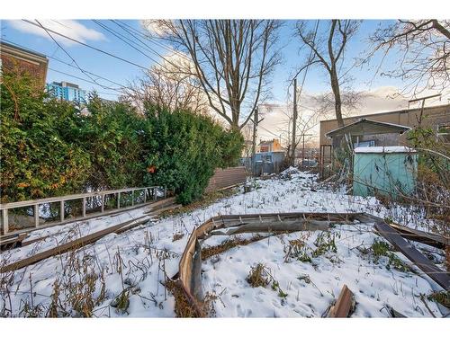 19 Morden Street, Hamilton, ON - Outdoor