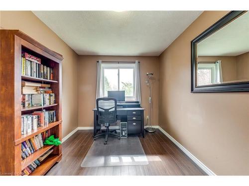 14-1548 Newlands Crescent, Burlington, ON - Indoor Photo Showing Office