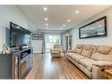 14-1548 Newlands Crescent, Burlington, ON  - Indoor Photo Showing Living Room 