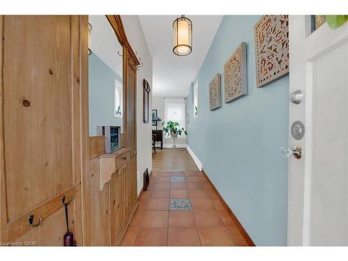 91 Pearl Street S, Hamilton, ON - Indoor Photo Showing Other Room