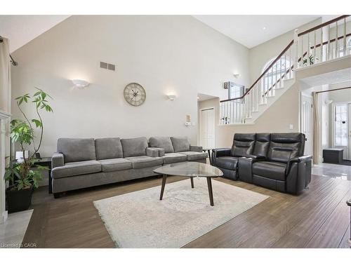 629 Burning Bush Road, Waterloo, ON - Indoor Photo Showing Living Room