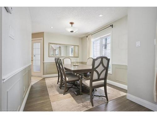 629 Burning Bush Road, Waterloo, ON - Indoor Photo Showing Dining Room