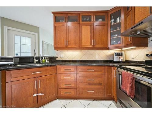 629 Burning Bush Road, Waterloo, ON - Indoor Photo Showing Kitchen