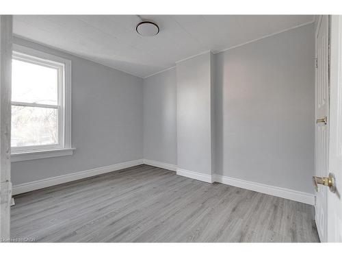 B-61 Eby Street, Kitchener, ON - Indoor Photo Showing Other Room