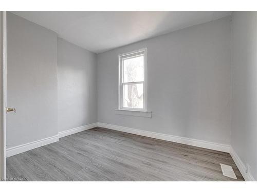 B-61 Eby Street, Kitchener, ON - Indoor Photo Showing Other Room