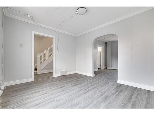 B-61 Eby Street, Kitchener, ON - Indoor Photo Showing Other Room