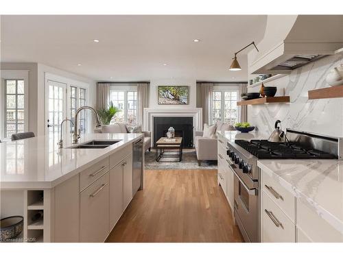 247 Douglas Avenue, Oakville, ON - Indoor Photo Showing Kitchen With Double Sink With Upgraded Kitchen