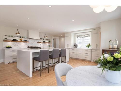 247 Douglas Avenue, Oakville, ON - Indoor