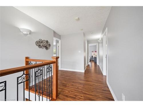 122 Grand River Boulevard, Kitchener, ON - Indoor Photo Showing Other Room