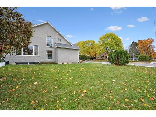 122 Grand River Boulevard, Kitchener, ON - Outdoor