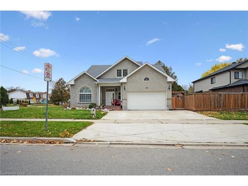122 Grand River Boulevard, Kitchener, ON - Outdoor With Facade