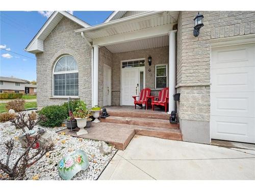 122 Grand River Boulevard, Kitchener, ON - Outdoor