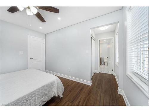 87 Fletcher Circle, Cambridge, ON - Indoor Photo Showing Bedroom