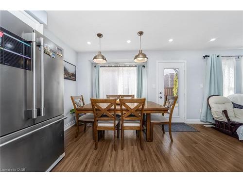 87 Fletcher Circle, Cambridge, ON - Indoor Photo Showing Dining Room