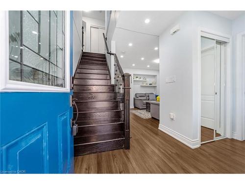 87 Fletcher Circle, Cambridge, ON - Indoor Photo Showing Other Room