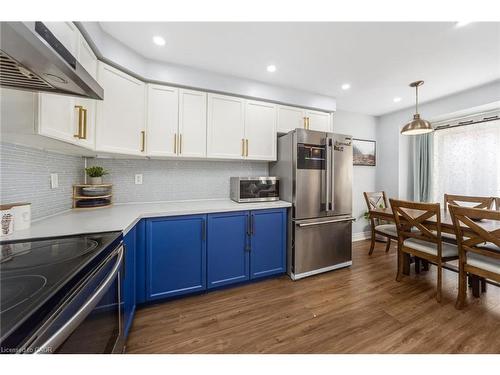 87 Fletcher Circle, Cambridge, ON - Indoor Photo Showing Kitchen