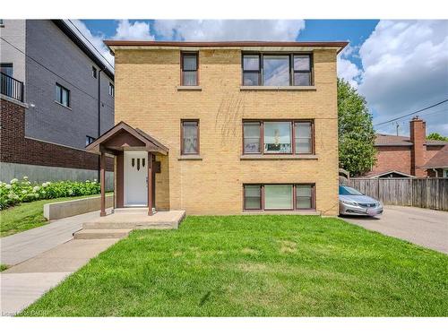 3-102 Sydney Street N, Kitchener, ON - Outdoor With Exterior