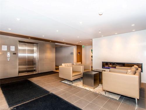 412-1105 Leger Way, Milton, ON - Indoor Photo Showing Other Room