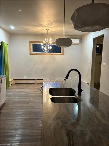 2916 Shannonville Road, Tyendinaga, ON - Indoor Photo Showing Other Room