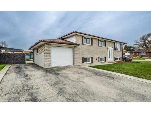 131 Thunderbird Drive, Cambridge, ON - Outdoor