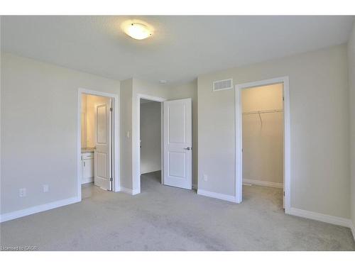 29 Ridgemount Street, Kitchener, ON - Indoor