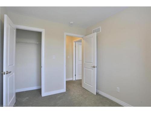 29 Ridgemount Street, Kitchener, ON - Indoor