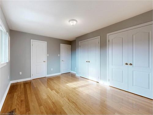 301 Mohawk Road, Oakville, ON - Indoor Photo Showing Other Room