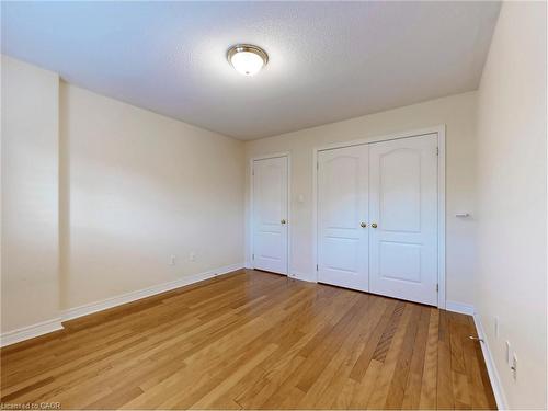 301 Mohawk Road, Oakville, ON - Indoor Photo Showing Other Room