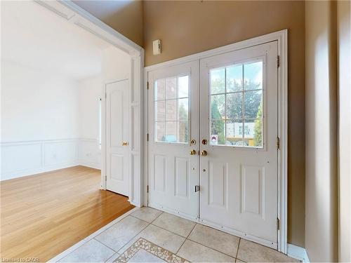 301 Mohawk Road, Oakville, ON - Indoor Photo Showing Other Room