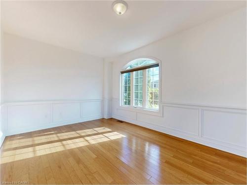 301 Mohawk Road, Oakville, ON - Indoor Photo Showing Other Room