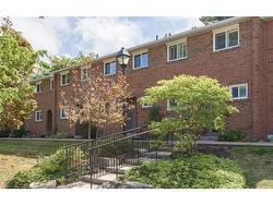 5-125 Livingston Avenue  Grimsby, ON L3M 4S5