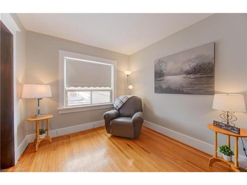 160 Glasgow Street, Kitchener, ON - Indoor