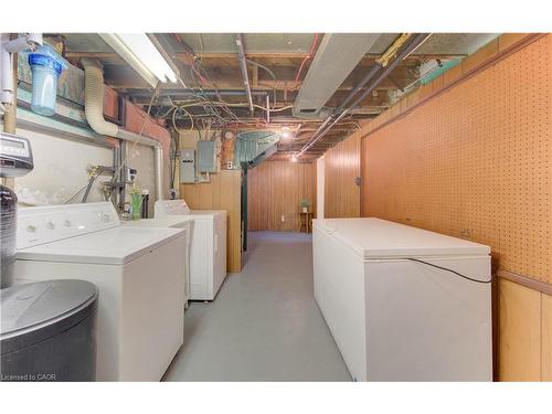 160 Glasgow Street, Kitchener, ON - Indoor Photo Showing Laundry Room