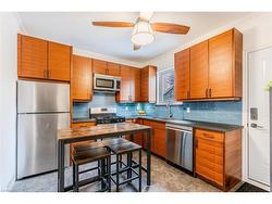 MAIN-9 Stirton Street  Hamilton, ON L8L 6E7