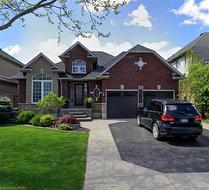 12 Sophia Drive  Stoney Creek, ON L0R 1P0