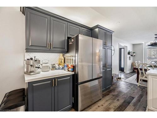 12 Sophia Drive, Stoney Creek, ON - Indoor Photo Showing Kitchen