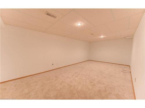 52-121 University Avenue E, Waterloo, ON - Indoor Photo Showing Other Room