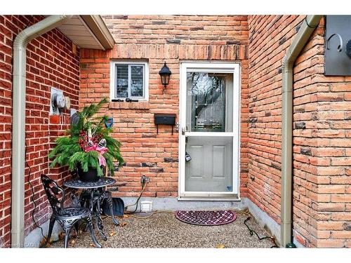 2-4198 Longmoor Drive, Burlington, ON - Outdoor With Exterior