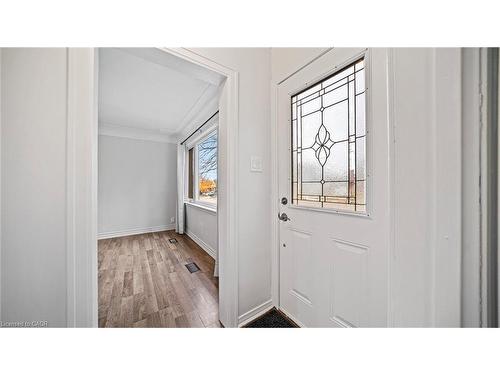 661 Brighton Avenue, Hamilton, ON - Indoor Photo Showing Other Room