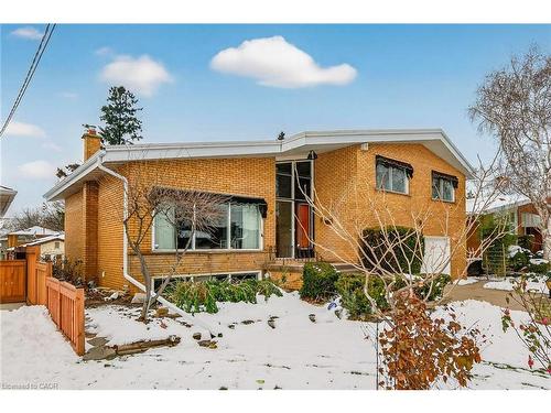 16 Southill Drive, Hamilton, ON - Outdoor