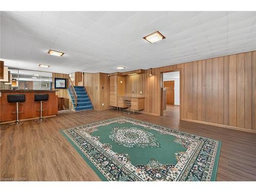 16 Southill Drive, Hamilton, ON - Indoor Photo Showing Other Room